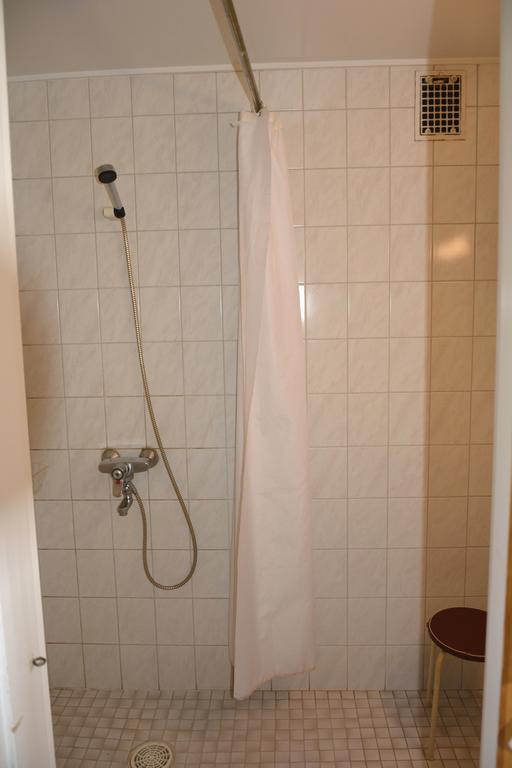 Folkiacenter Gaesthem - Vieraskoti - Guesthouse Hanko Szoba fotó
