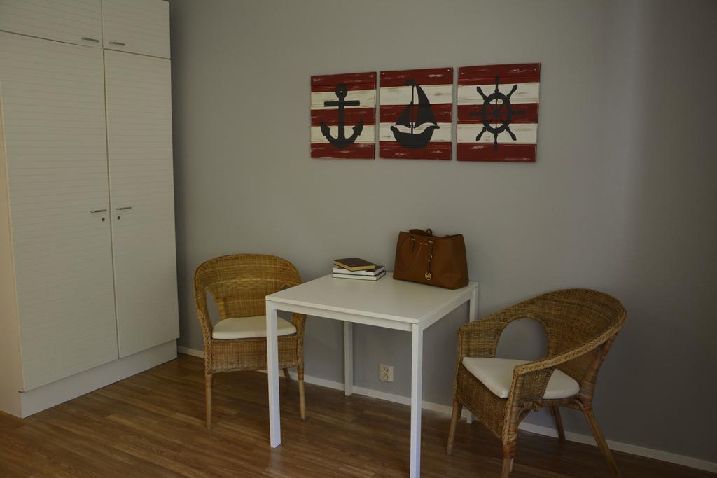 Folkiacenter Gaesthem - Vieraskoti - Guesthouse Hanko Szoba fotó
